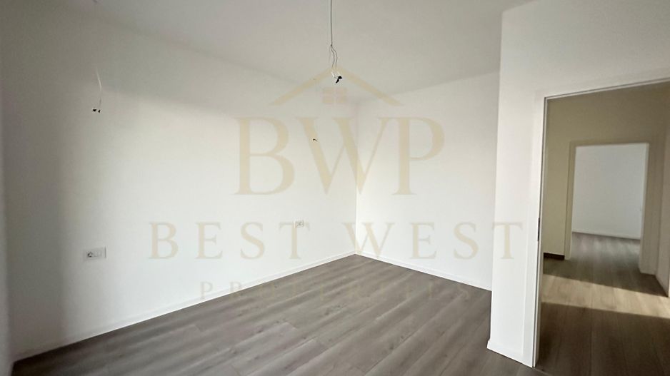 Duplex 1/2, 4 camere, 3 băi, la strada principală Mosnita Veche - Poză 13