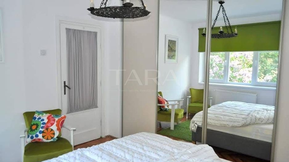 Apartament cu 2 camere, complet renovat, zonă Centrala. - Poză 7