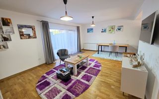 1/2 Duplex la cheie, 3 camere, 208 mp teren, Barabant - Poză 1