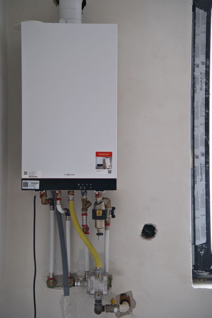 Duplex 4 camere DECOMANDATE, 120 mp utili, 180 mp curte, P+ET+POD - Poză 43