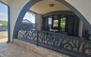 BUCIUM VILA 5 CAMERE 193MP  TEREN 1700MP - Poză 3