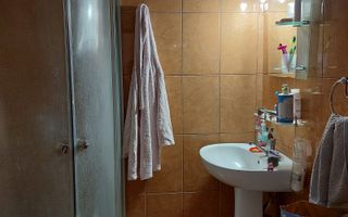 Ag EUROPA vinde ap 3 cam Etaj 4 in Micro 16 - Poză 11