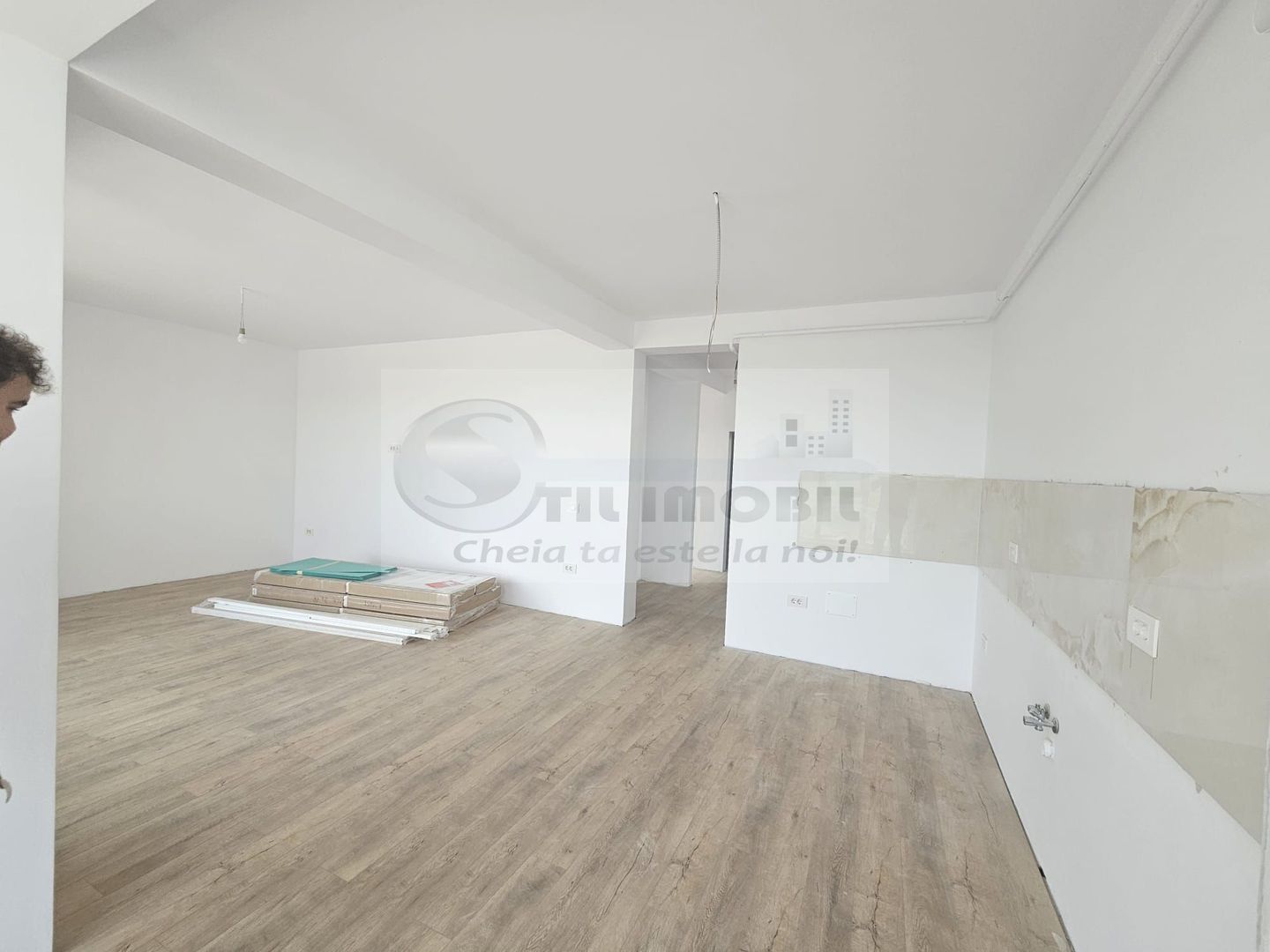 Apartament 3 camere - reper Lac Rediu - 75mp - 104.000Euro - Poză 5