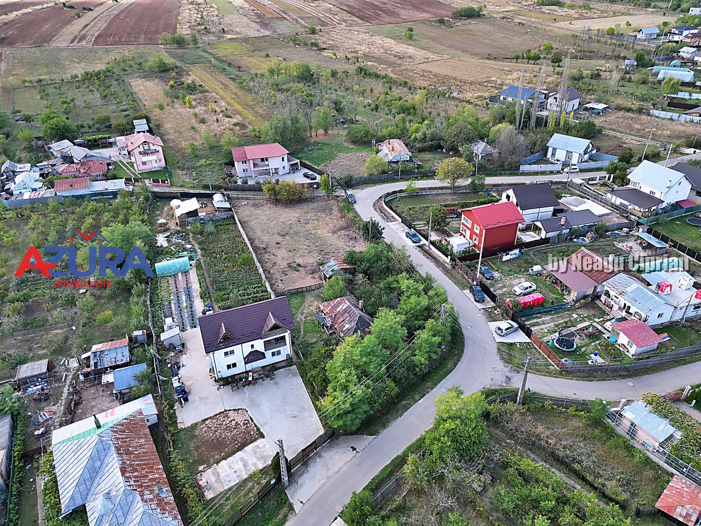 Teren intravilan Bradu, 1700 mp, toate utilitatile disponibile - Poză 9