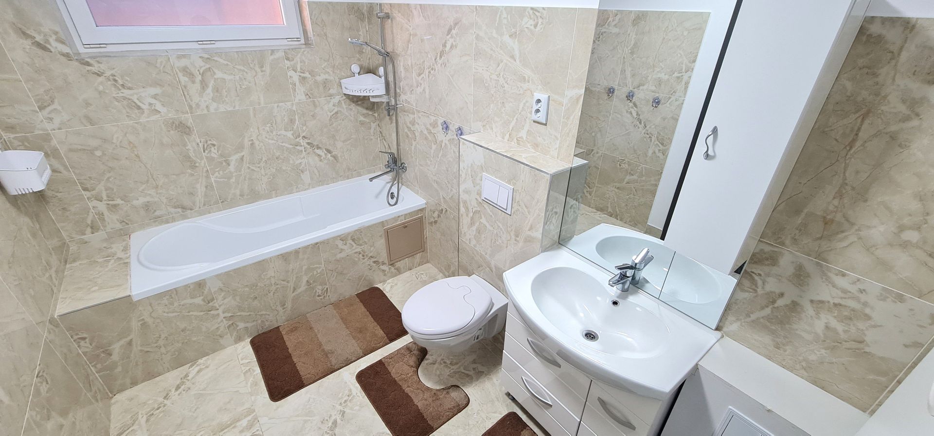 Casa individuala 4 camere mobilata utilata Cartier Izvor Tarlungeni - Poză 14