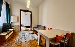 Apartament cu aer nobiliar,  clădire istorică,  zona Unirii - Medicina - Poză 3