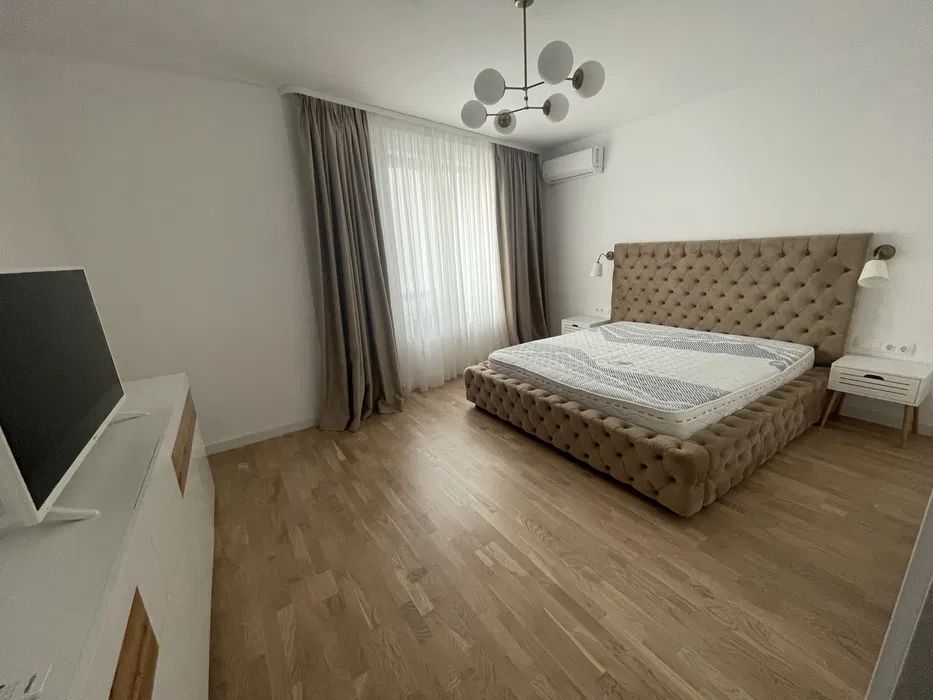 Casa / Vila cu 5 camere de inchiriat in Pipera, Bucuresti - RIMO