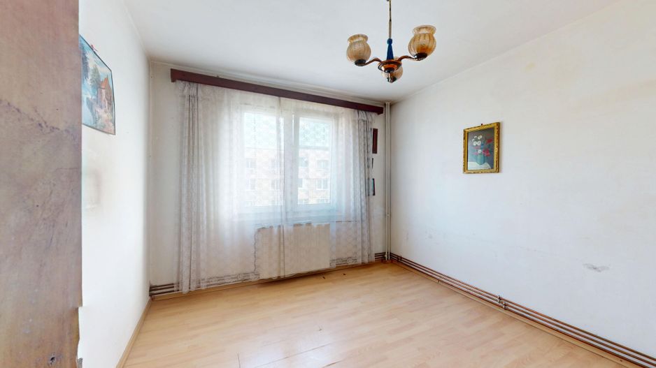 Apartament 3 camere decomandat 65 mp utili Bloc 1984 reabilitat - Poză 17