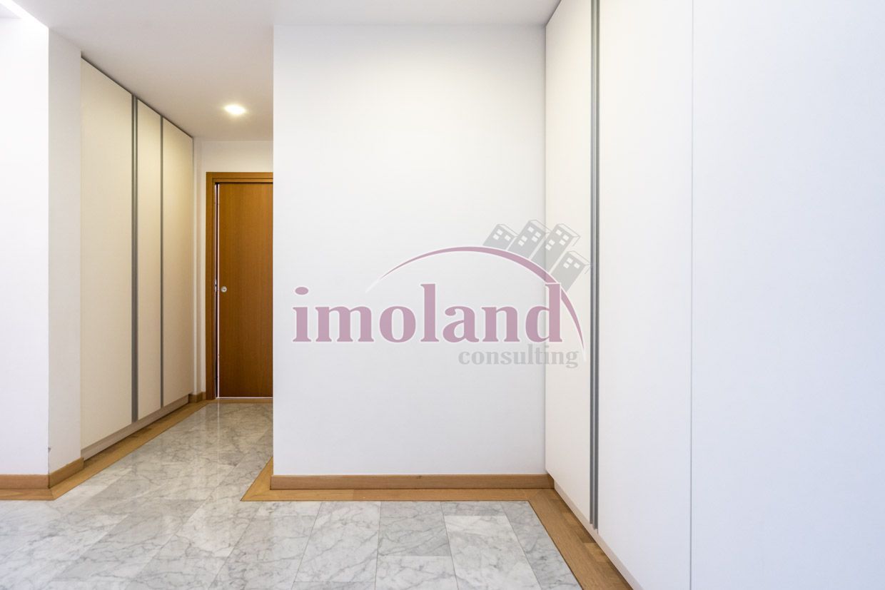 Inchiriere - apartament - 4 camere-terasa - Aviatorilor-Charles de Gaulle - Poză 16