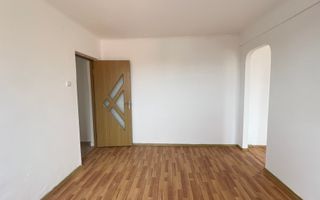 Apartament 2 camere | Etaj 3 | Zona Semicentrala - Poză 1