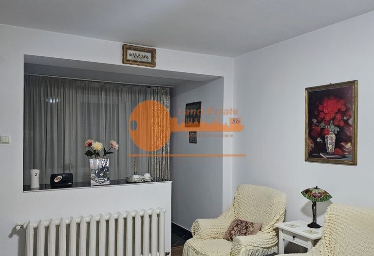 2 camere la 400m de metrou Favorit - Poză 3