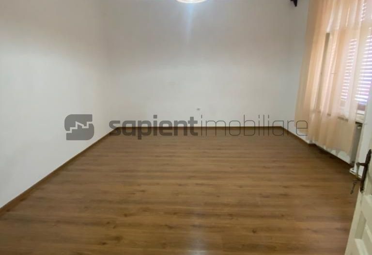 Sapient | Spatiu birouri situat central - Poză 2