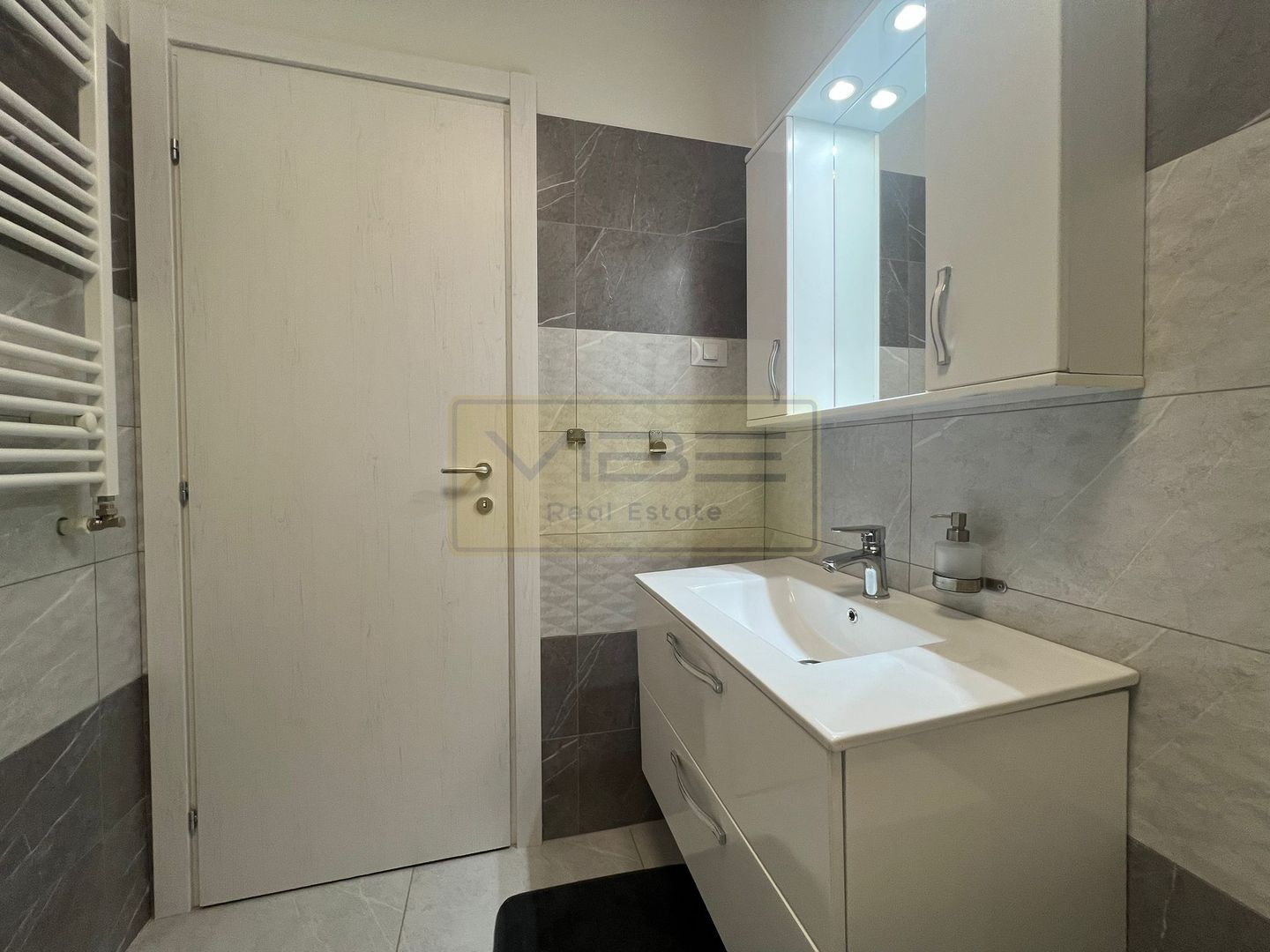 Apartament 2 camere NOU Bucium Excentric Apartaments - Poză 16