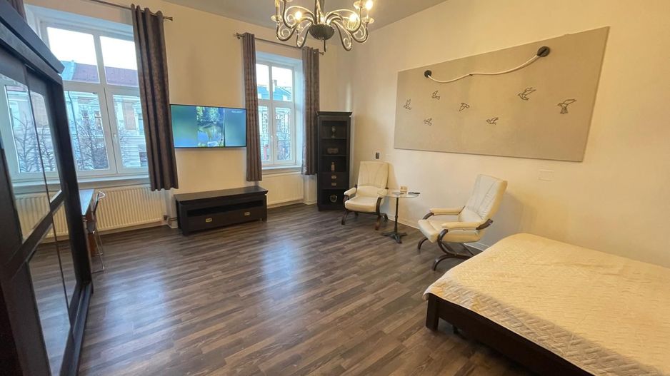 Apartament cu 2 camere | Bulevardul Eroilor | Locație ultracentrală - Poză 4