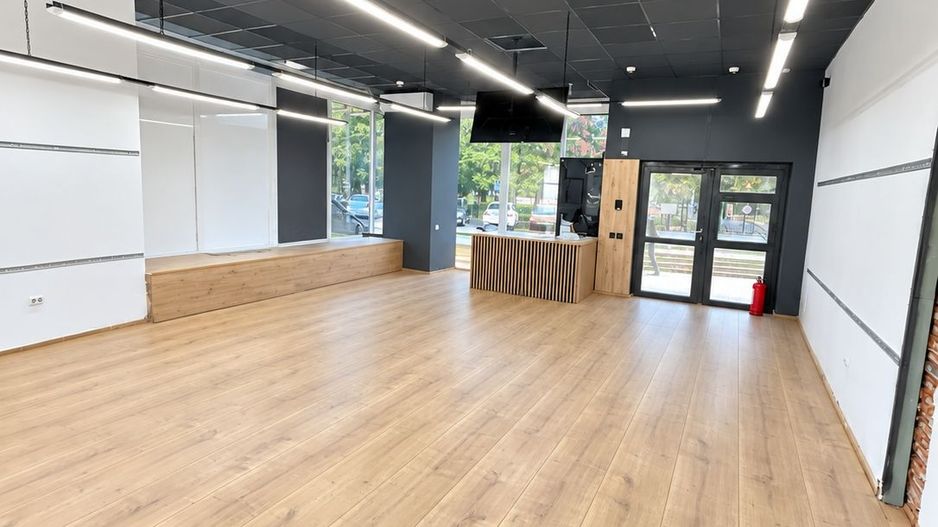 Spațiu comercial de închiriat  -Zona Olosig - Poză 1