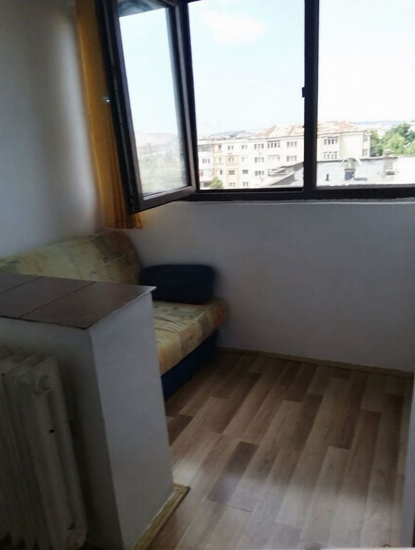 Garsoniera- Brazda lui Novac - Poză 1