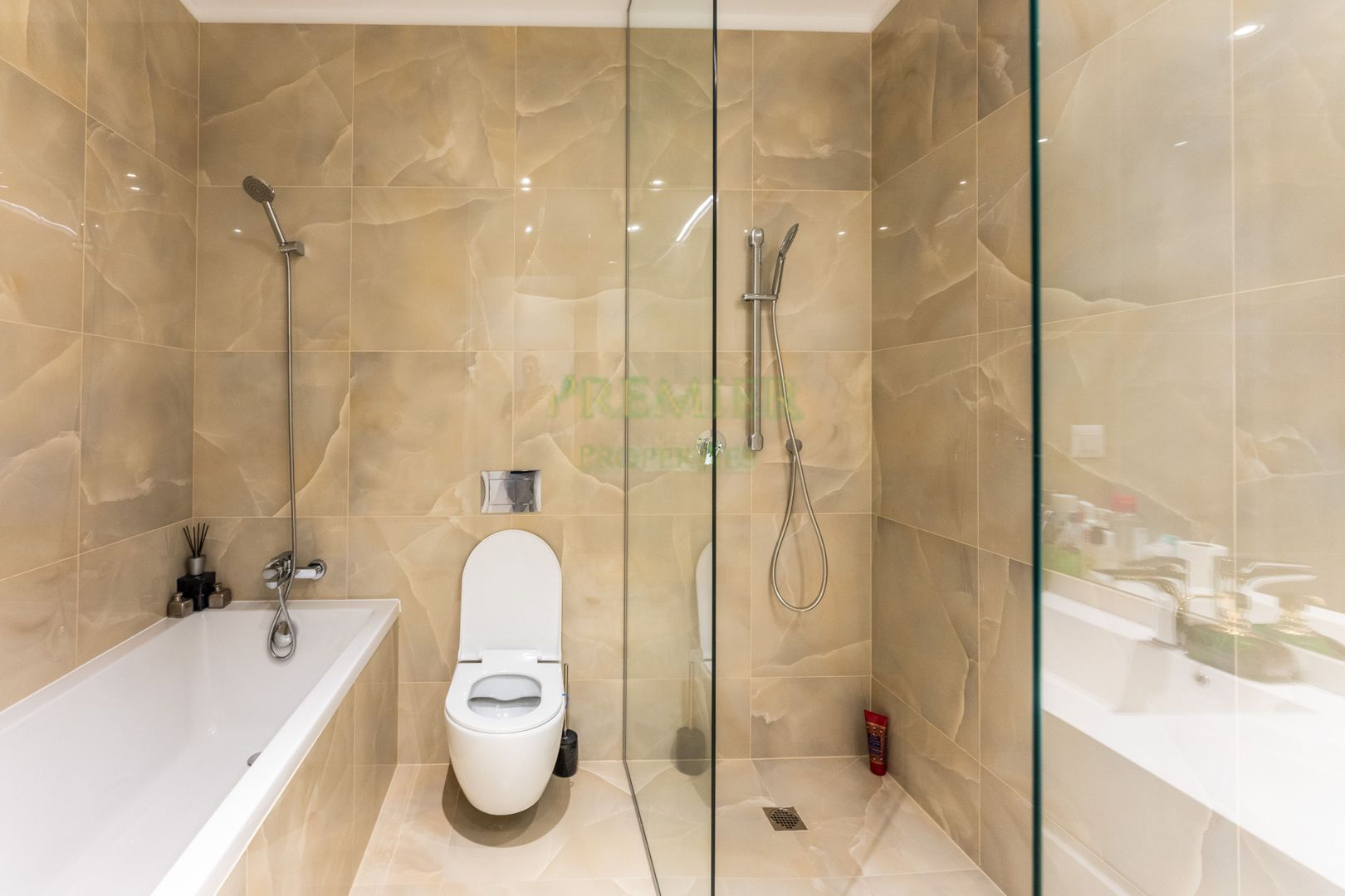 Apartament 2 camere de lux One Verdi Park complet mobilat loc parcare inclus - Poză 8