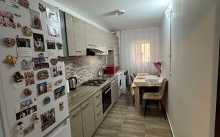 Apartament 3 camere, 60 mp, renovat recent, Vlădeni, Iași - Poză 6