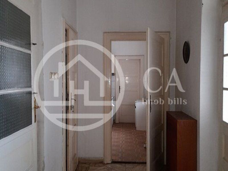 Apartament la casa cu 4 camere de vanzare zona ultracentrala Oradea - Poză 3