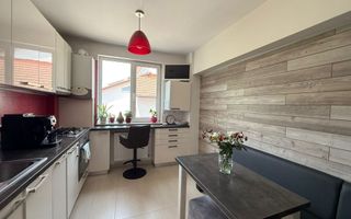 Inchiriere apartament 3 camere Andrei Muresanu - Poză 7