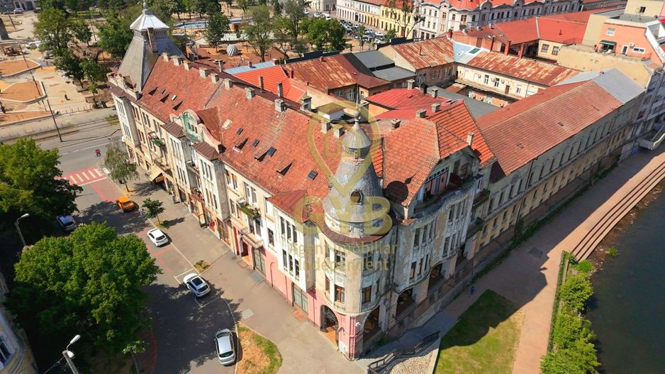 De vânzare apartament în clădire istorică * Ultracentral * Piața Gojdu - Poză 2