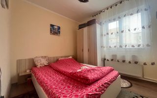Apartament 3 camere, Buhuși - Poză 4