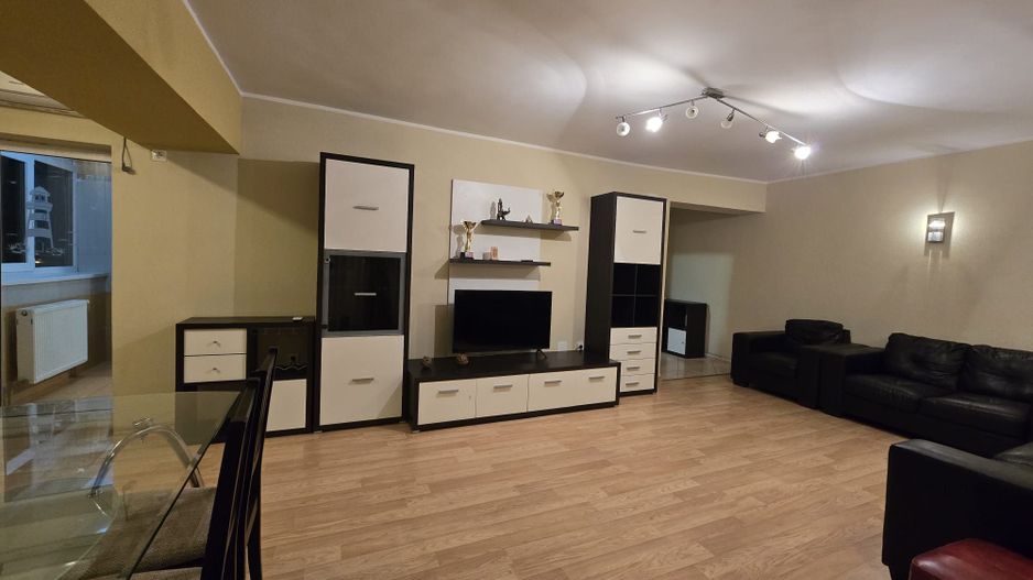 De inchiriat apartament cu 3 camere, Ultimul Leu, 600 Euro - Poză 6