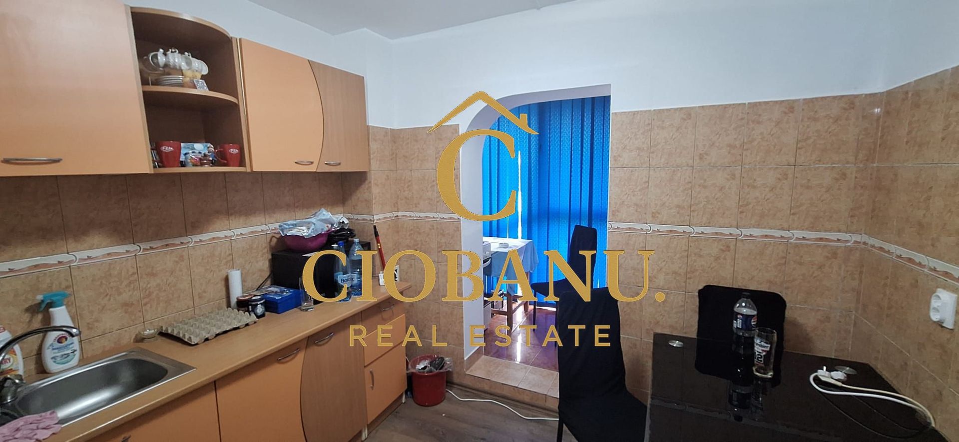 Apartament 2 camere DECOMANDAT etaj 2/4 de vanzare zona Billa - Poză 2