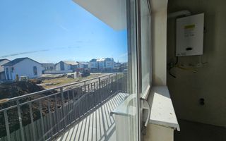 Apartament 3 camere, 2 bai, etaj 1 Selimbar - Poză 8