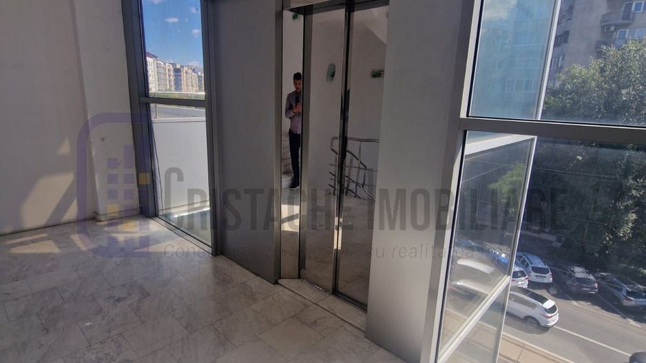 Spatiu comercial 80 mp. util, comp. flexibila, Etj 2/ 3, acces lift_Tineretului - Poză 3