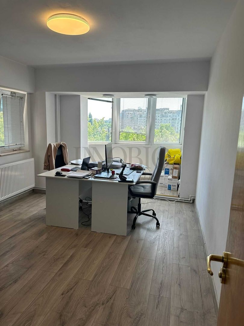 Apartament 2 camere spatios | Birouri / locuit | Bd.Unirii - Tribunal - Poză 1