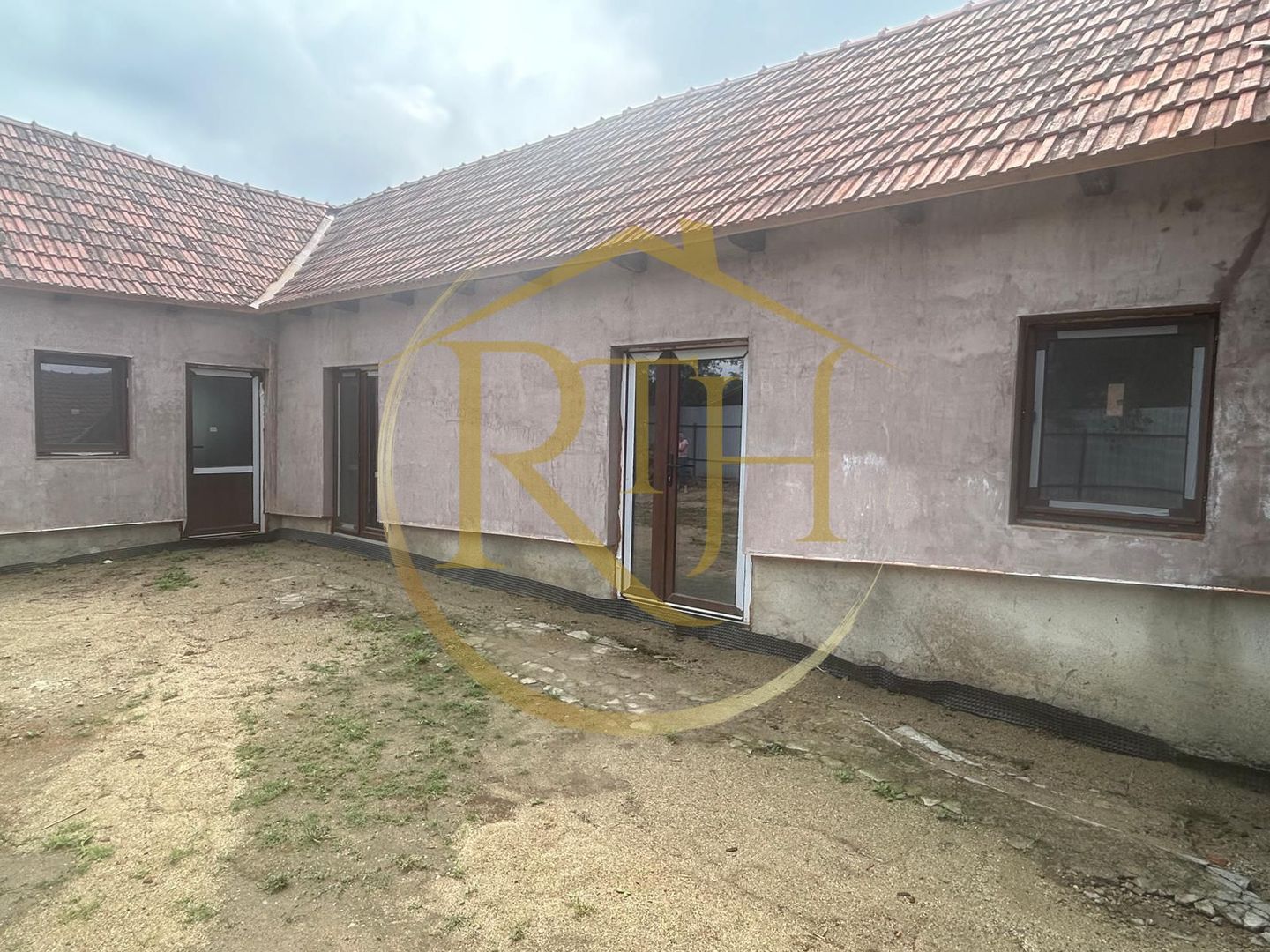 Casa plus teren de vânzare în Balinț,comision ,,0'' - Poză 4