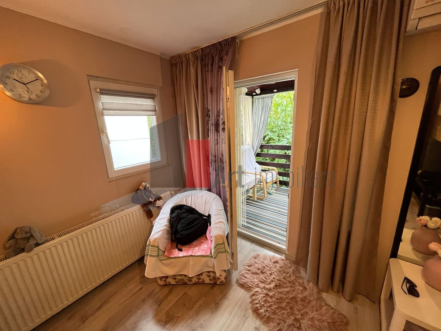 Vila "TRANO" , singur curte, P+1+pod, intimitate - Poză 9