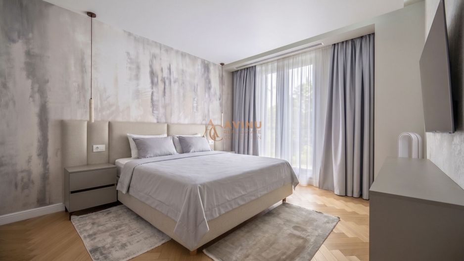 Bd Pipera | Penthouse Duplex | 5 Camere | 275mp | 2 Parking | 0% Comis - Poză 11