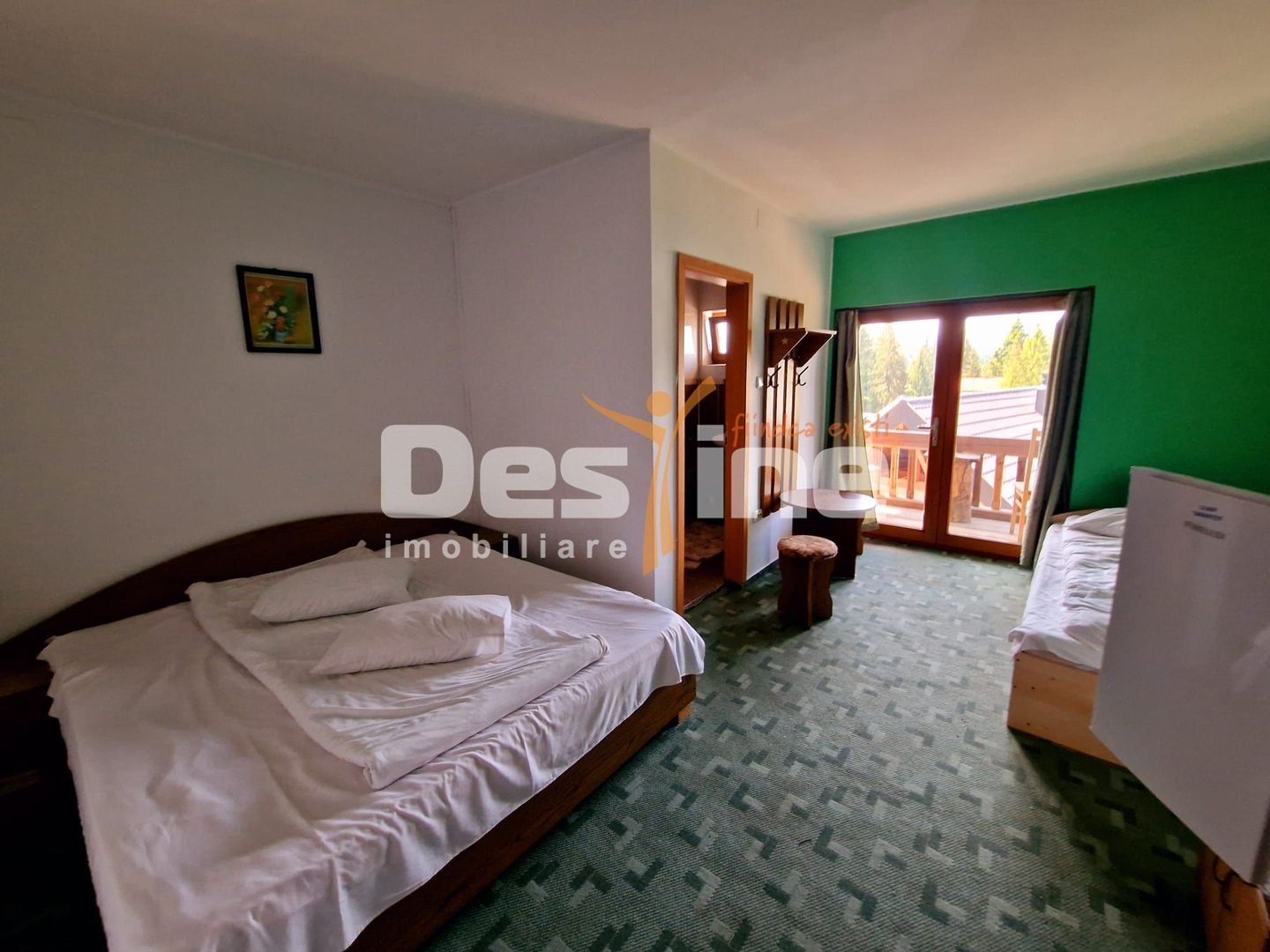 Pensiune de vânzare I Predeal | Teren 600 mp | 14 dormitoare I 12 bai - Poză 4