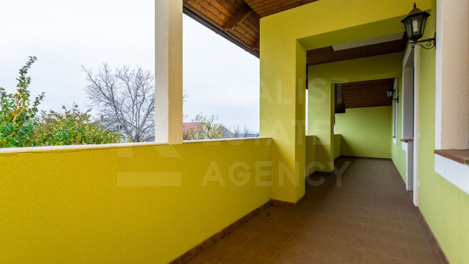 Vânzare, casă, 2 nivele, 6 camere, strada Luceafărul, Ciorescu - Poză 6