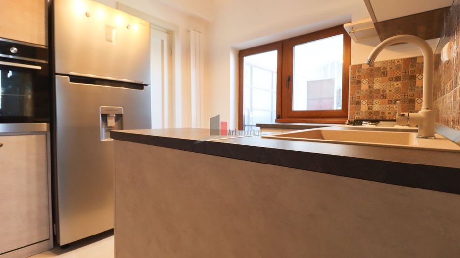 Apartamentul "COBERTURA",  PENTHOUSE "PIATA SPANIEI", TERASA 63 mp, CONSOLIDAT - Poză 41