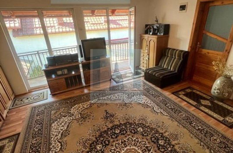 Casa singur în curte, 1000 mp teren - zona Tarlungeni - Poză 13