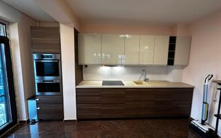 Apartament e camere zona Primăverii, loc de parcare inclus - Poză 5