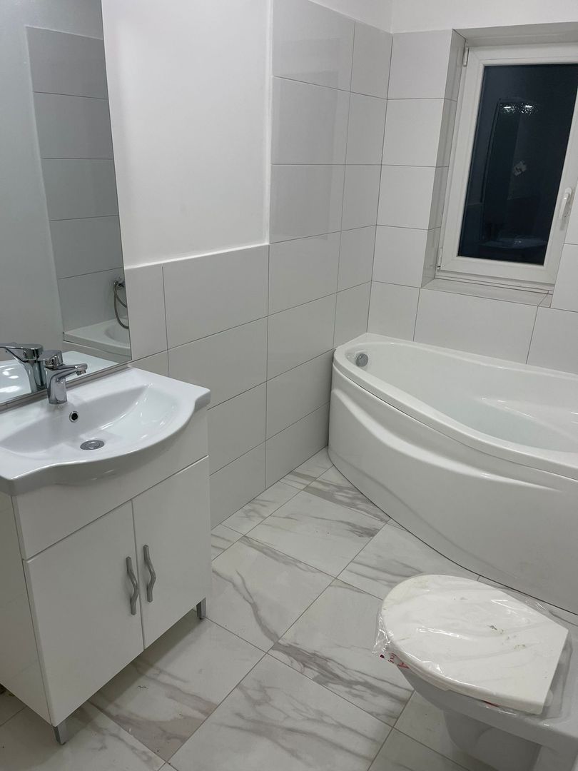 Duplex pe parter intr-o zona minunata - Poză 3