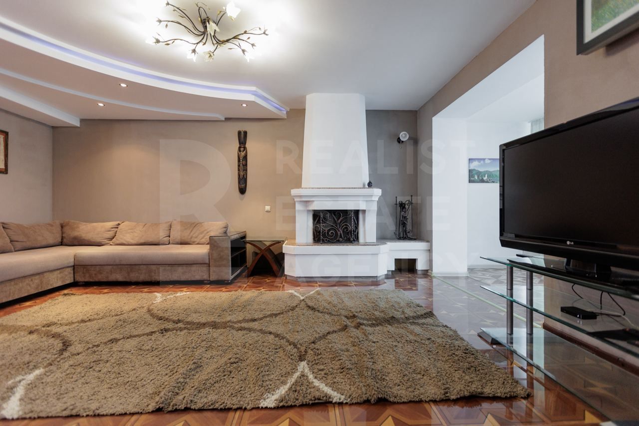 Chirie, apartament, 3 camere, bul. Decebal, Botanica - Poză 1