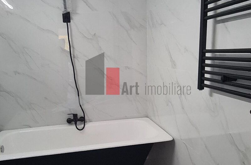 Vânzare apartament decomandat 2 camere Șos. Giurgiului - Poză 2