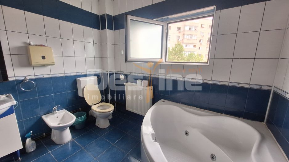 Vilă 220 mp | 2 niveluri | Curte și parcare | Lângă Mall Vitan - Poză 7