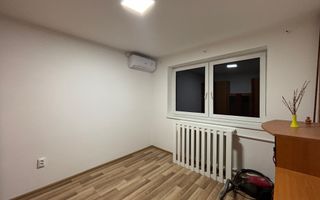 Apartament 3 Camere de vanzare - Poză 3