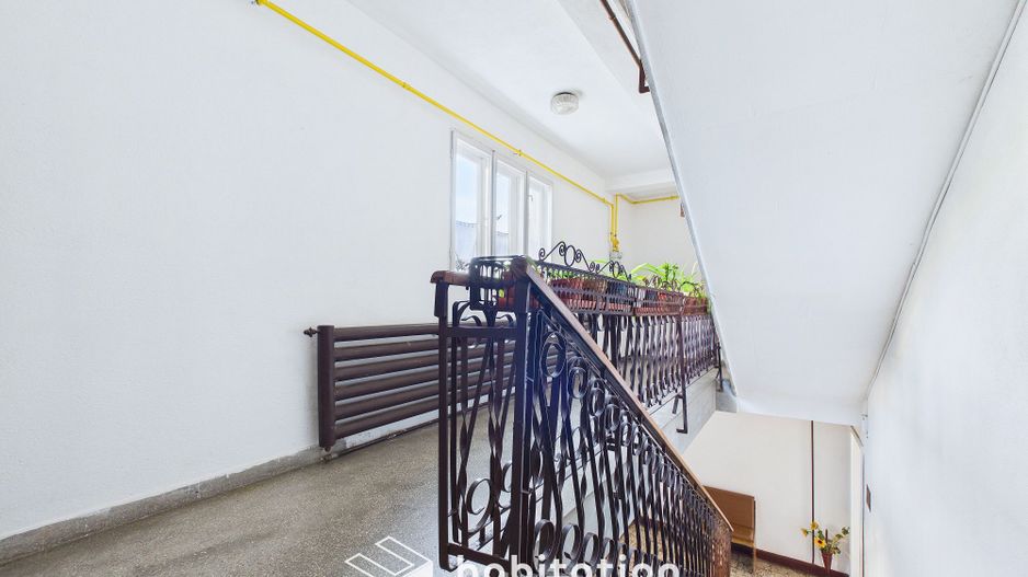 4 camere, garaj și boxa, bloc in Asociatie - zona Kiriac - Poză 32