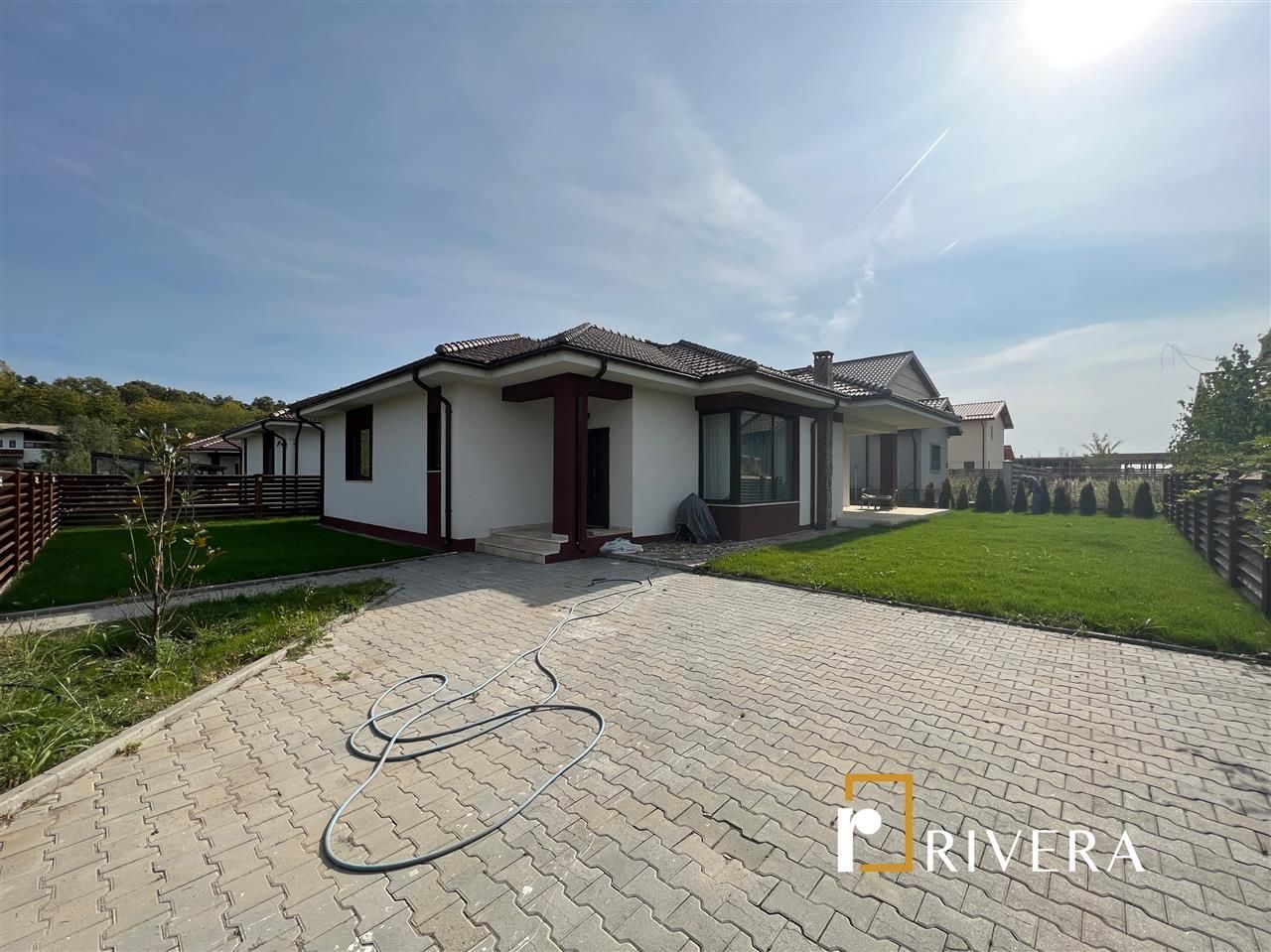 VILA INDIVIDUALA | COMPLET MOBILATA SI UTILATA | CORBEANCA - Poză 12