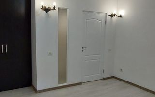 Închiriez apartament  2 camere- Piata Unirii, parțial mobilat - Poză 8