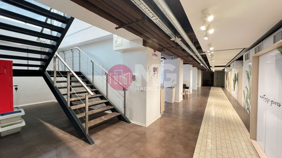 Spatiu comercial si de birouri de inchiriat- demisol - zona centrala - lux - Poză 18