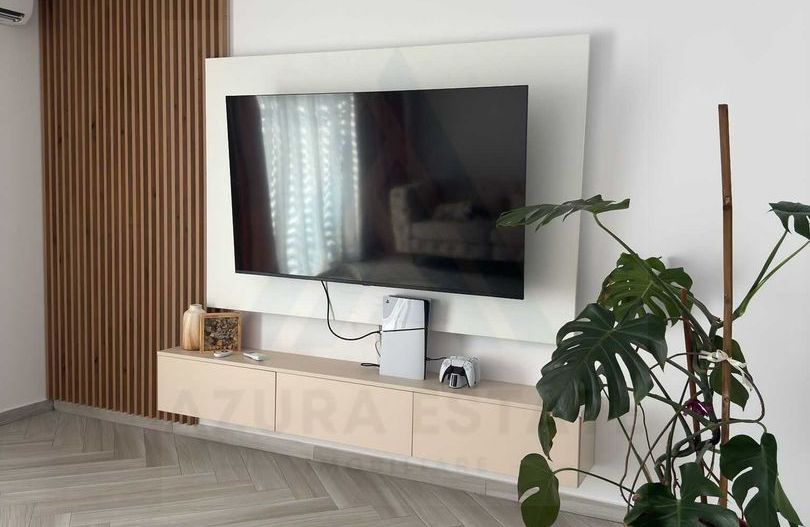 Casa moderna 4 camere 2 bai si curte libera 220 mp pe Calea Cisnadiei - Poză 12