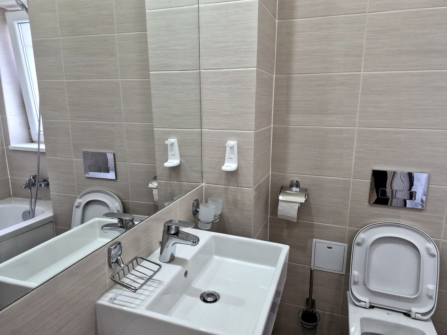 Apartament cu 3 camere 88,60 mp + loc de parcare - Belvedere Residence - Poză 21